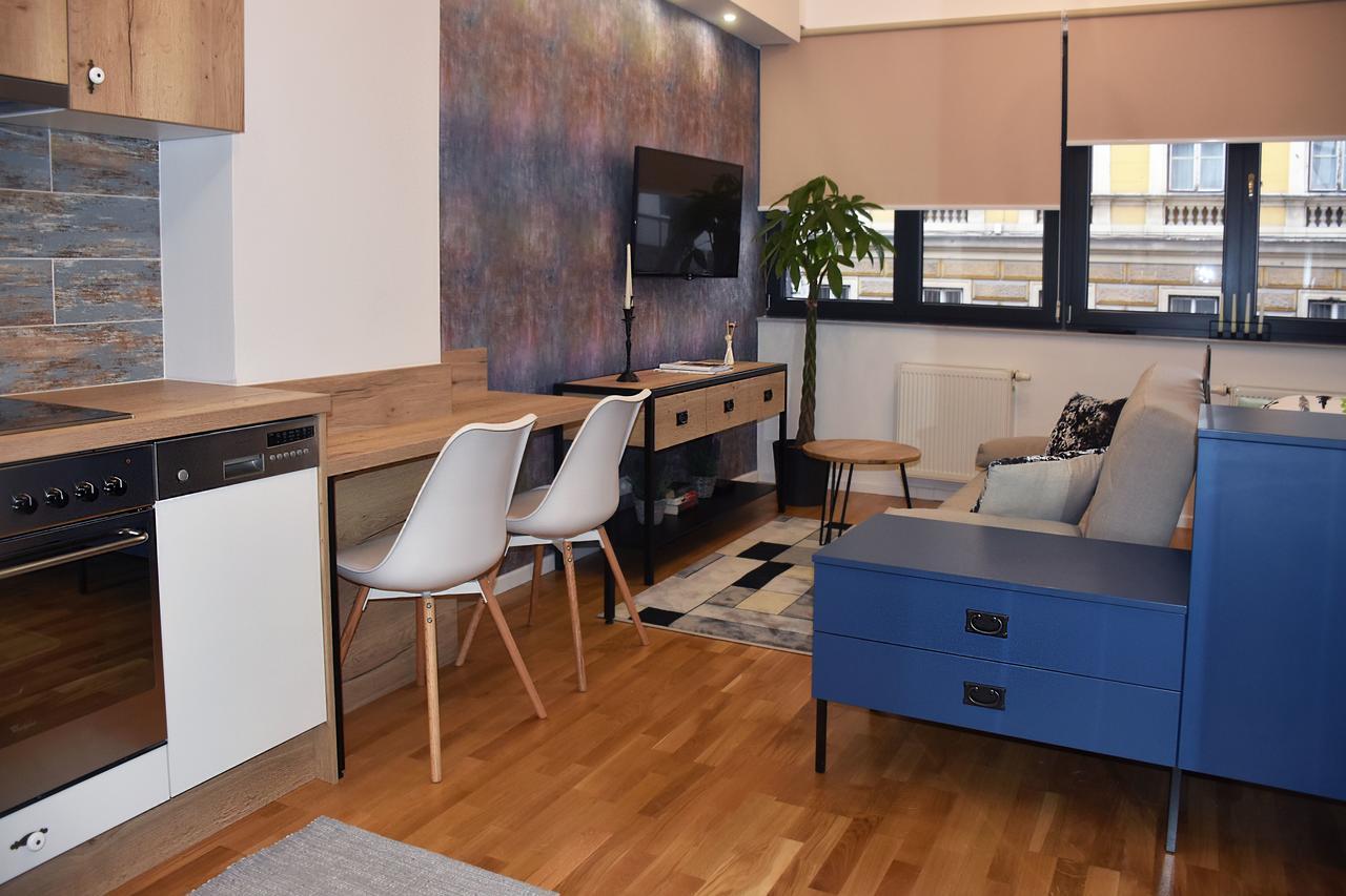 Memic Ii Apartment *
